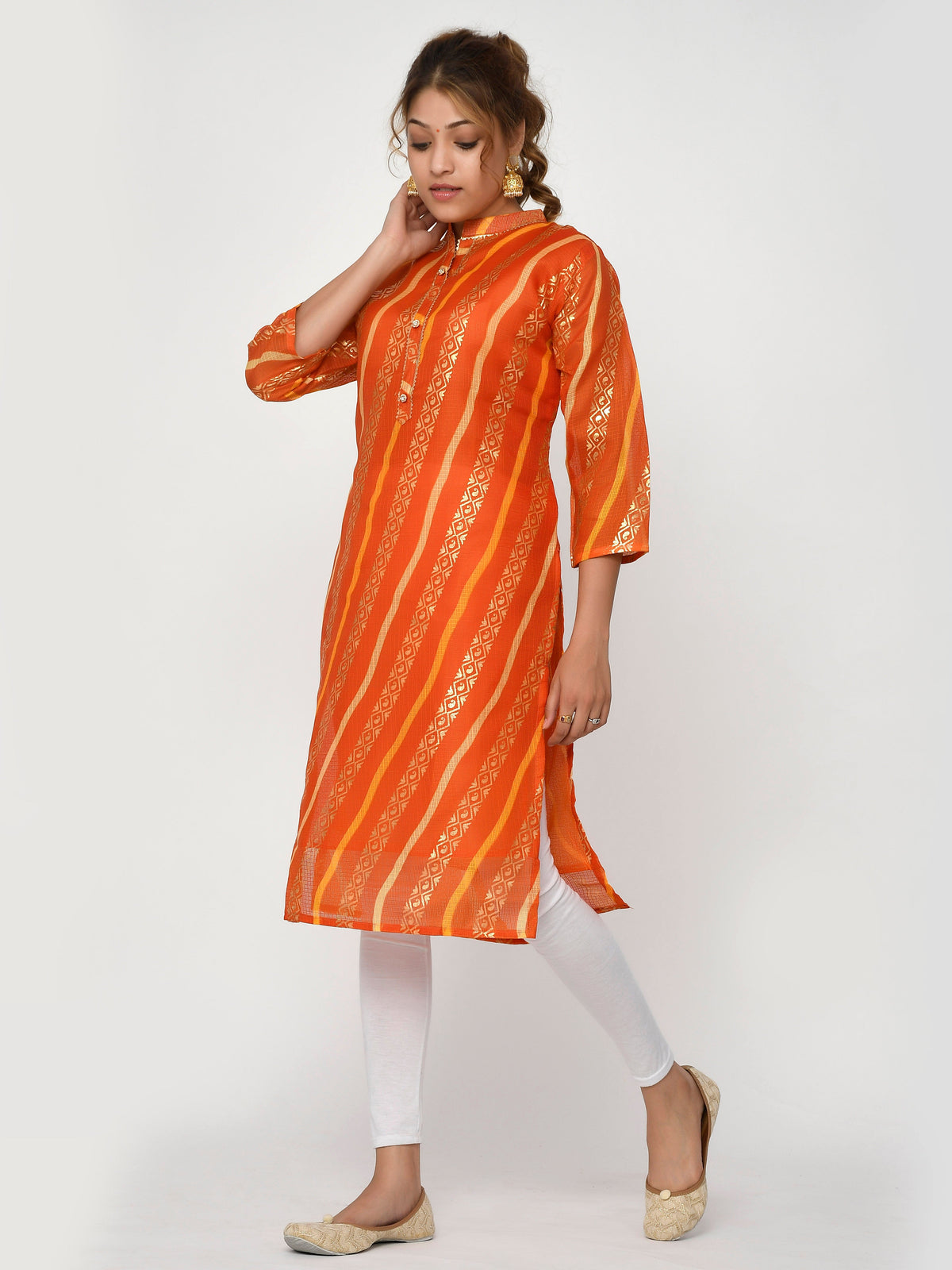 Women Peach & Pink Floral Straight Abhitha Kurta