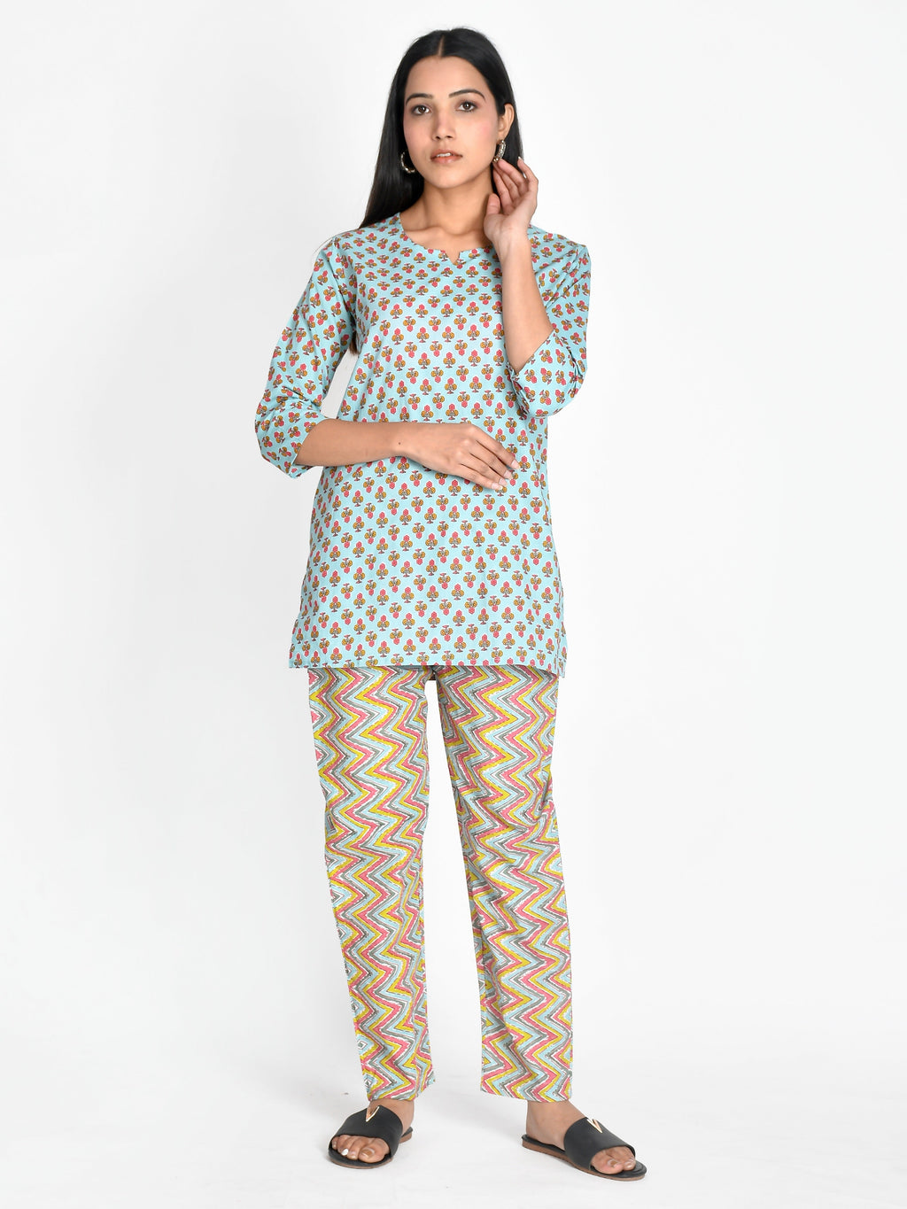 Women Pure Cotton Floral Printed Night Suit for girls